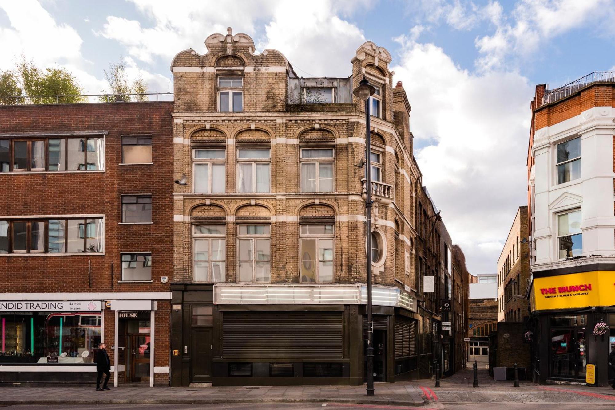 Apartments Are Located In The Heart Of Shoreditch Лондон Экстерьер фото