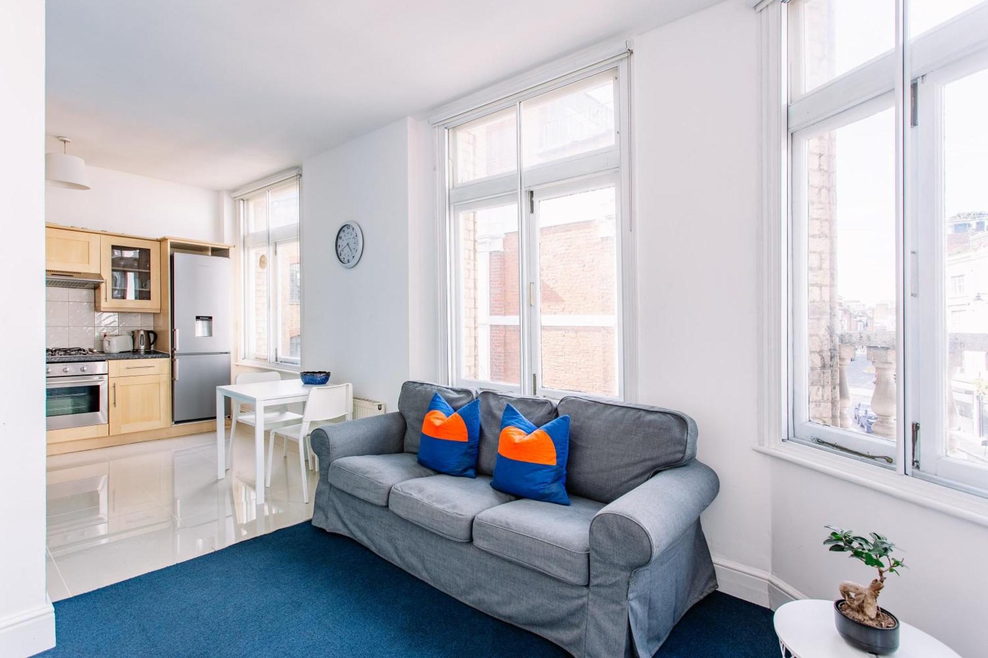 Apartments Are Located In The Heart Of Shoreditch Лондон Экстерьер фото