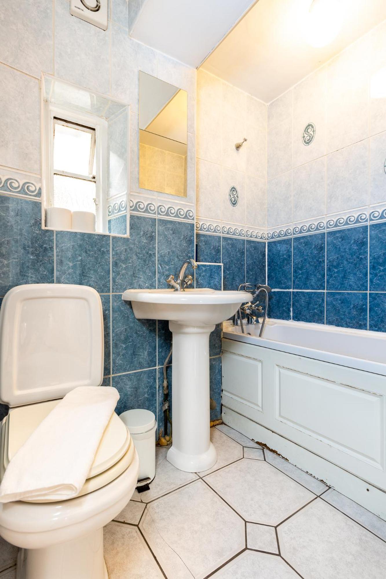 Apartments Are Located In The Heart Of Shoreditch Лондон Экстерьер фото