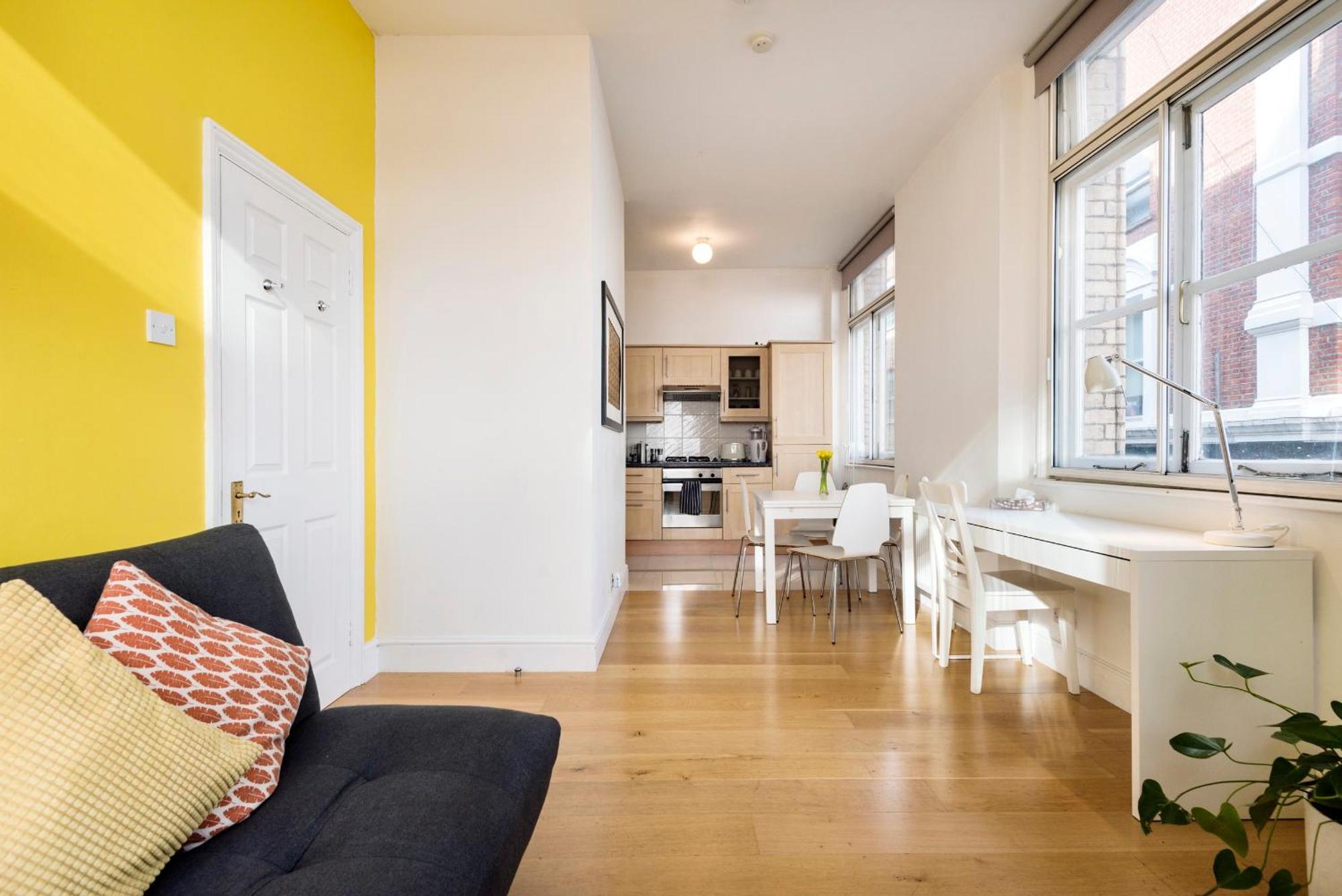 Apartments Are Located In The Heart Of Shoreditch Лондон Экстерьер фото