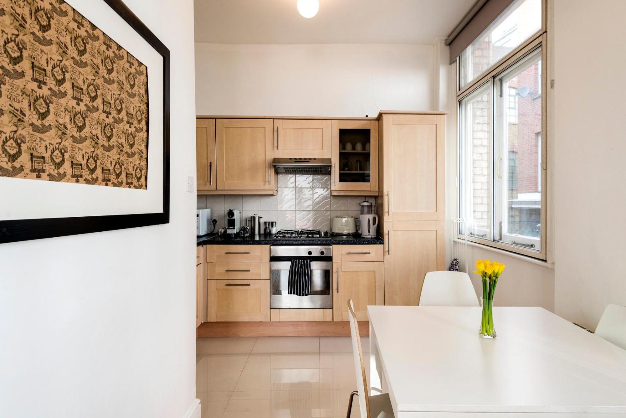 Apartments Are Located In The Heart Of Shoreditch Лондон Экстерьер фото